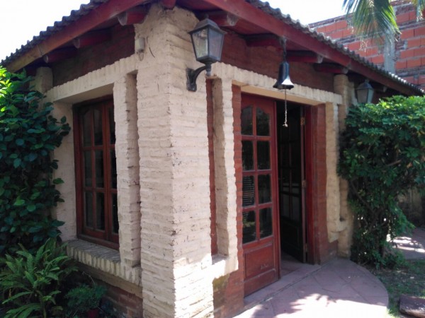 VENDO Casa tipo Chalet zona Blas Parera y Don Bosco, Imperdible!!!