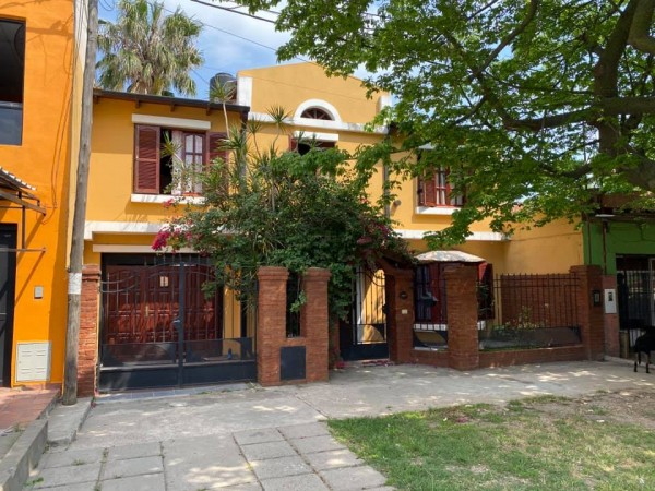 VENDO Casa tipo Chalet zona Blas Parera y Don Bosco, Imperdible!!!