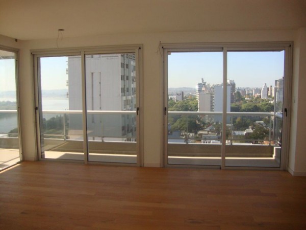 VENDO SEMI PISO TORRE CONDOR