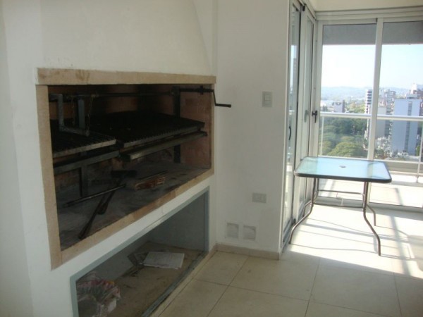 VENDO SEMI PISO TORRE CONDOR