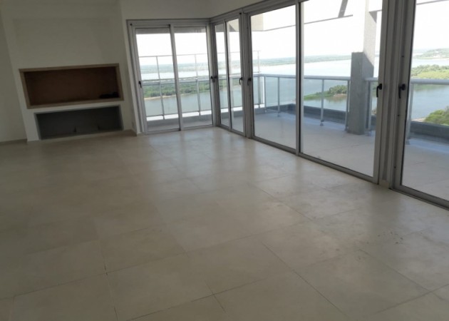 VENDO SEMI PISO TORRE CONDOR