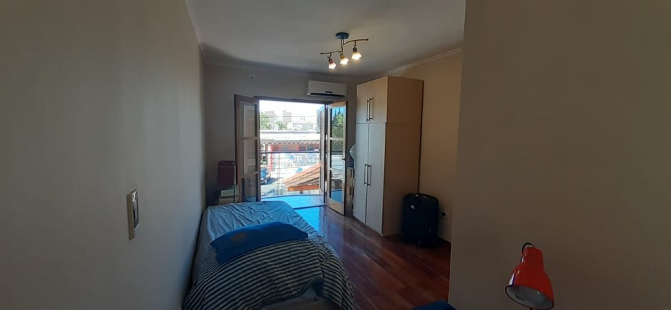 Vendo Casa de 2 plantas lista para entrar a vivir Zona Centro/Parque! 