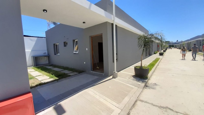 En venta casa dos dormitorios, patio, cochera!