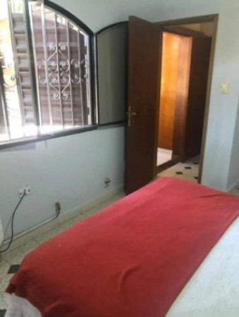 SE VENDE CASA FAMILIAR ZONA AV DE LAS AMERICAS Y A. PALACIOS