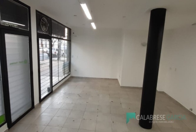 Alqulo Local comercial zona Parque