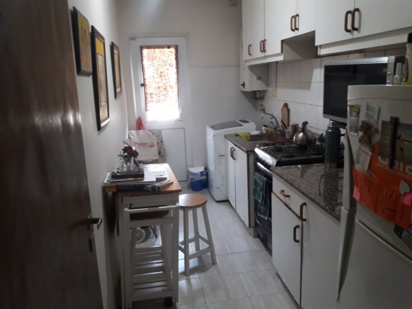 En venta departamento de dos dormitorios, escritorio , cochera, patio terraza!