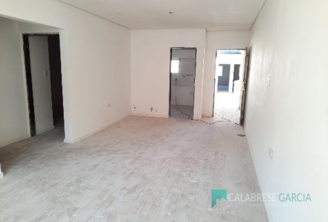 E VENDE A ESTRENAR DEPARTAMENTO 2 DORMITORIOS ZONA PLAZA SAENZ PEÑA