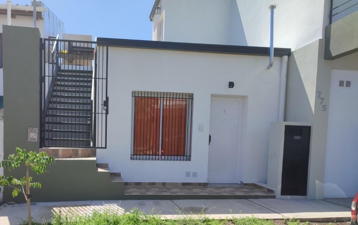 Vendo Monoambiente a Estrenar zona Ayacucho y Brown