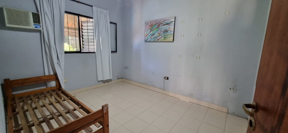 SE VENDE CASA FAMILIAR ZONA AV DE LAS AMERICAS Y A. PALACIOS