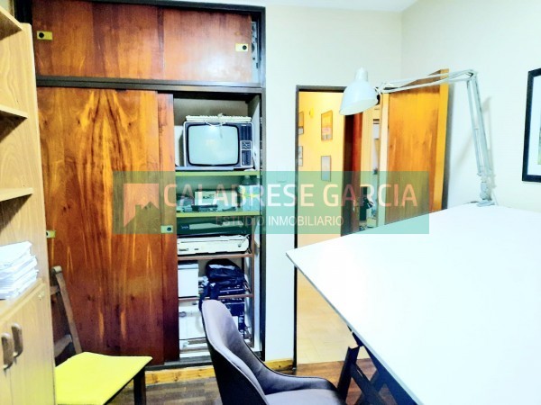 SE VENDE DEPARTAMENTO 2 DORMITORIOS EN PLANTA BAJA ZONA MICRO CENTRO