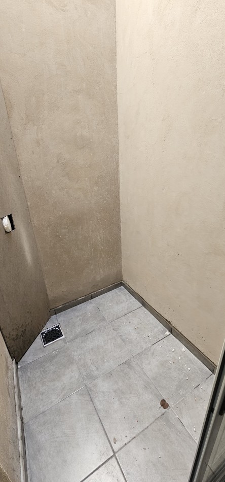 Vendo monoambiente en PB y PA  sin amoblar zona Castellaro!