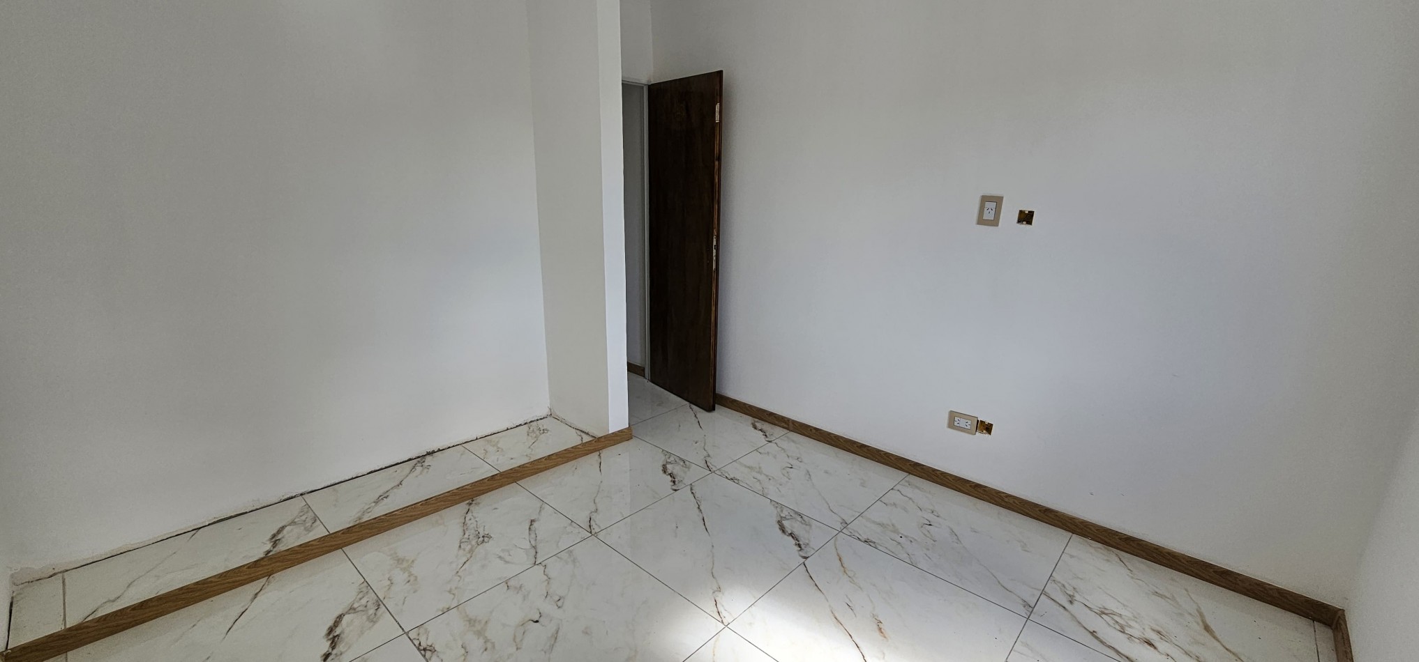 VENDO DUPLEX ZONA UNIVERSITARIO ENTREGA Y FINANCIACION