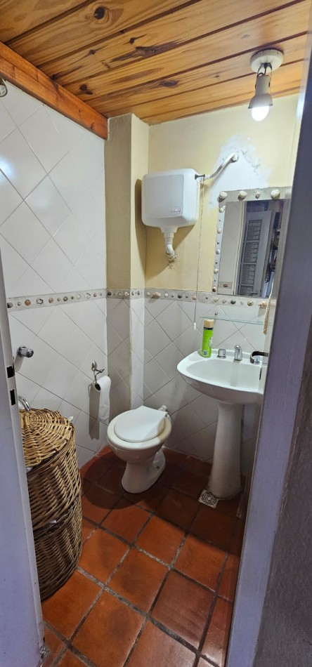 VENDO HERMOSA CASA 4 DORMITORIOS ZONA SANTA TERESITA!