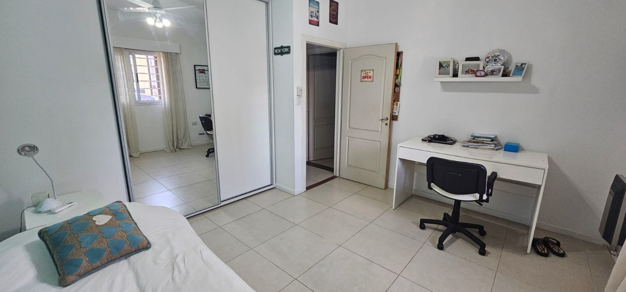 VENDO HERMOSA CASA 4 DORMITORIOS ZONA SANTA TERESITA!