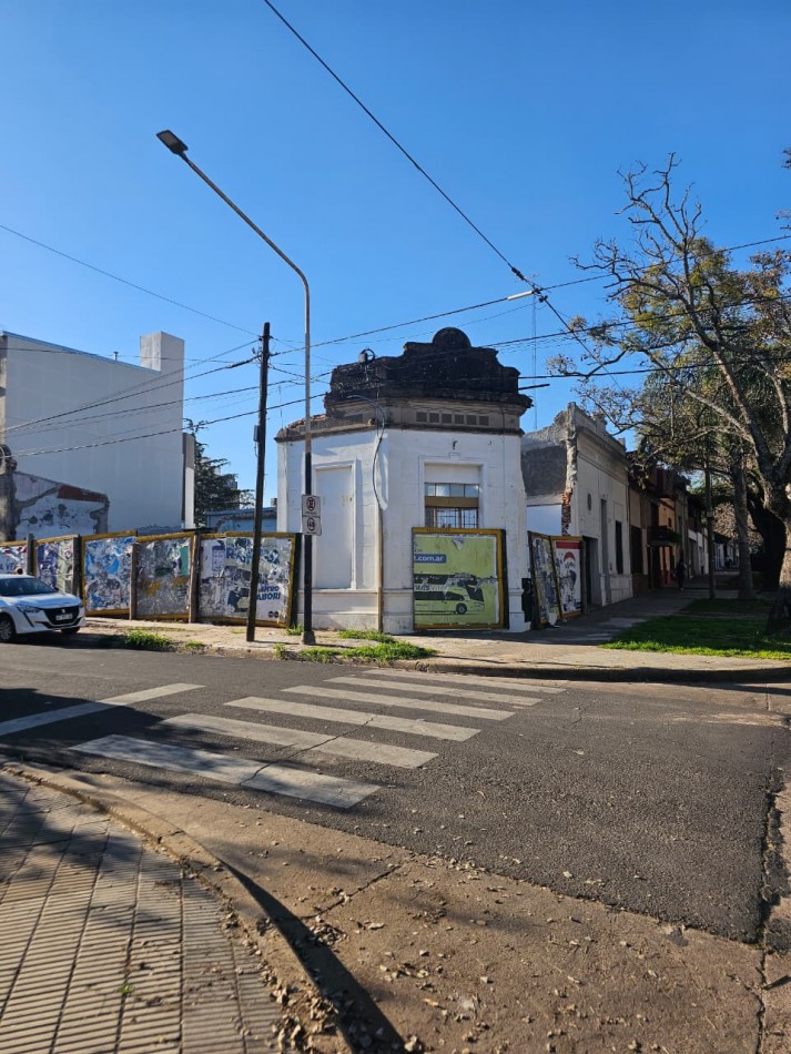 SE VENDE TERRENO DENTRO DE BULEVARES