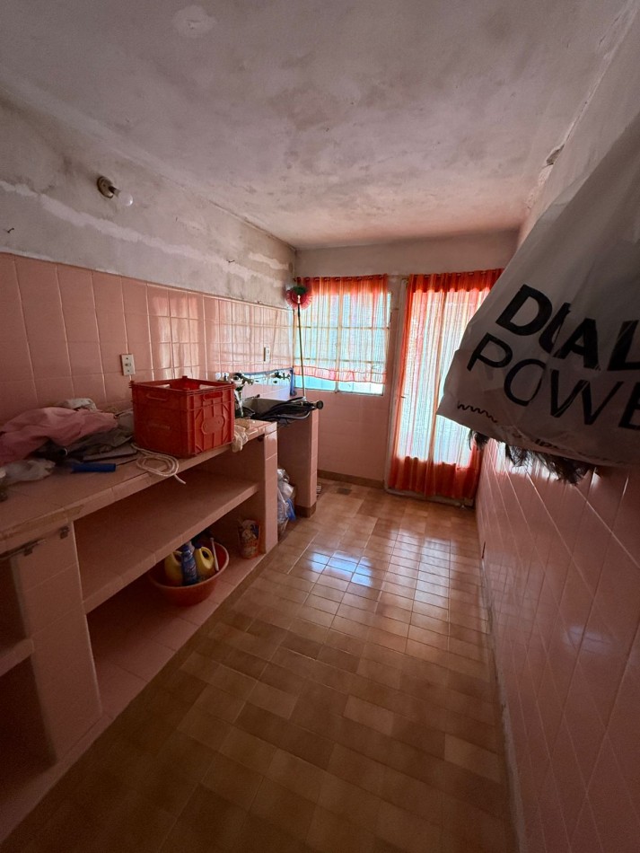 Se vende casa Barrio Santa Lucia