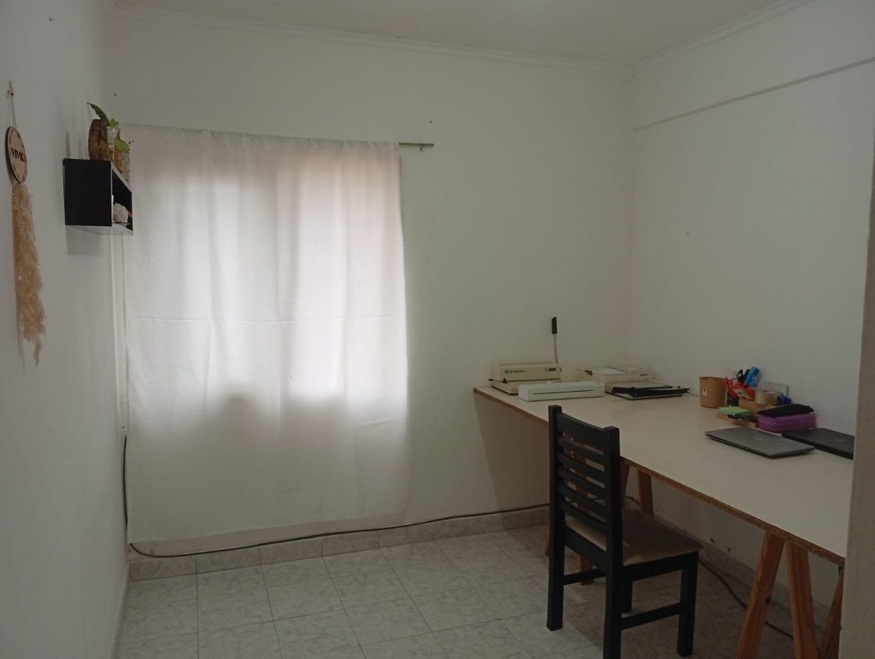 VENDO DPTO PLANTA BAJA 3 DORM/COCHERA ZONA CENTRO