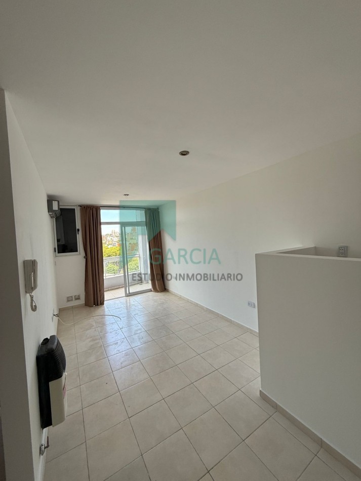 En venta departamento de un dormitorio , excelente vista , balcon corrido !