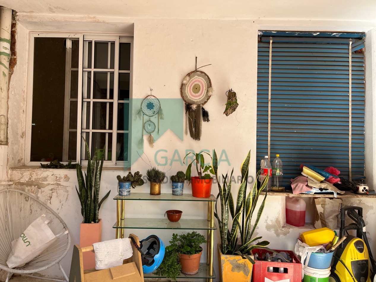 VENDO CASA ZONA CENTRO A UNA CUADRA DE LA PEATONAL SAN MARTIN