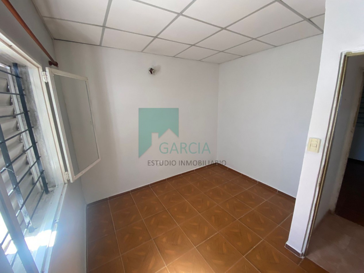 VENDO CASA 2/3 DORM. EN COLONIA AVELLANEDA