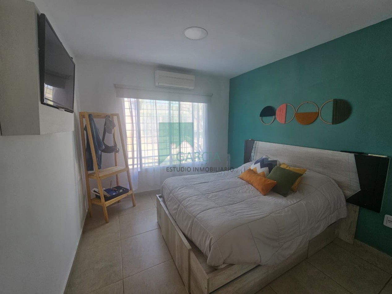 Vendo casa moderna zona Artigas y O Higgins