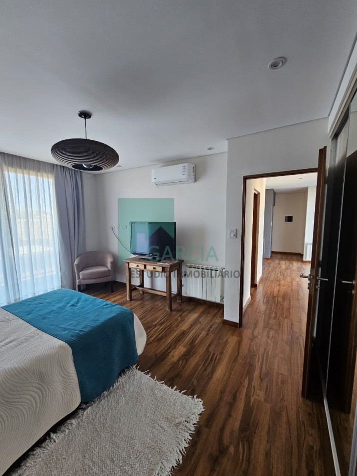 SE VENDE CASA ZONA ACCESO NORTE
