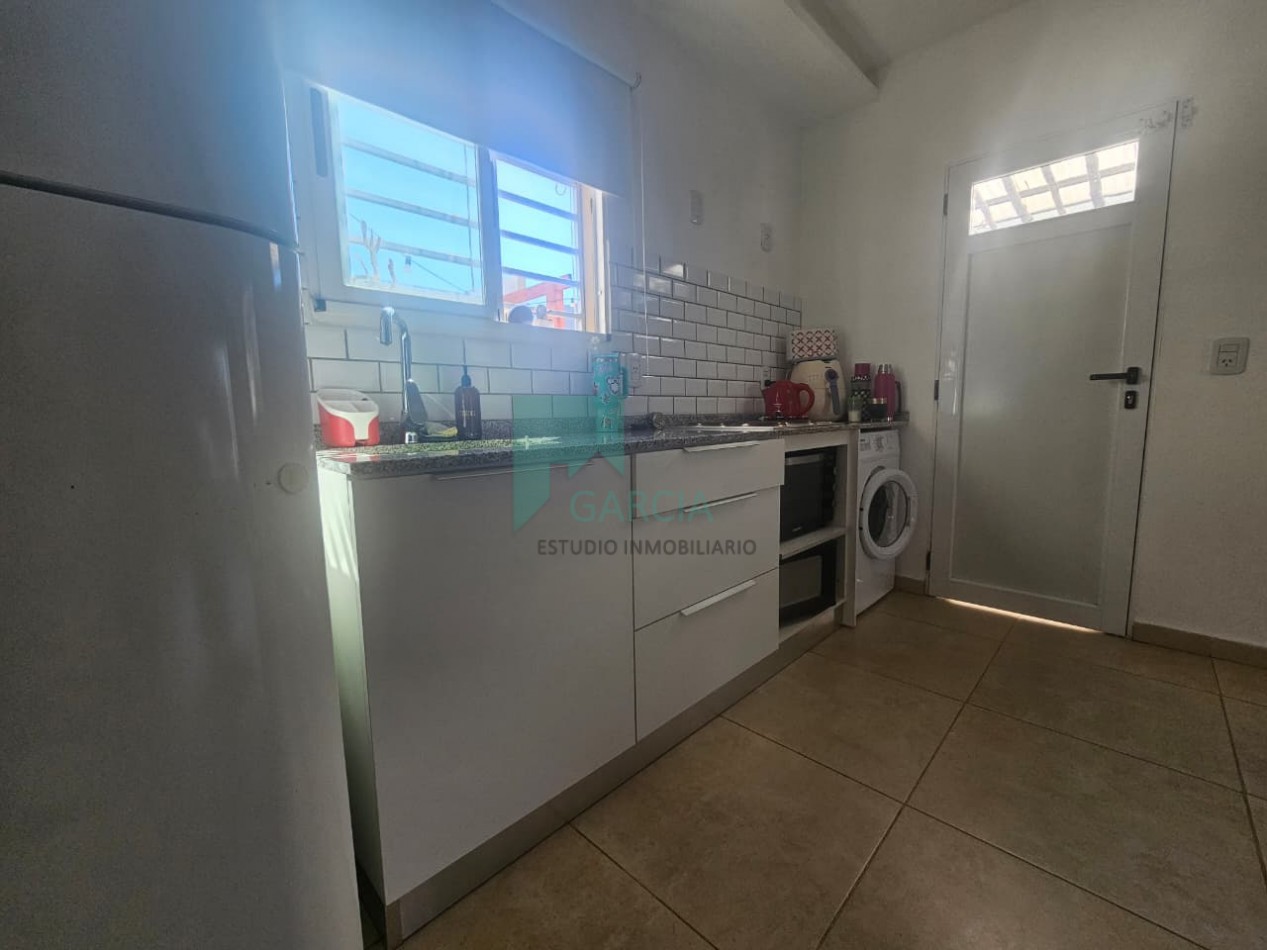 Vendo casa moderna zona Artigas y O Higgins