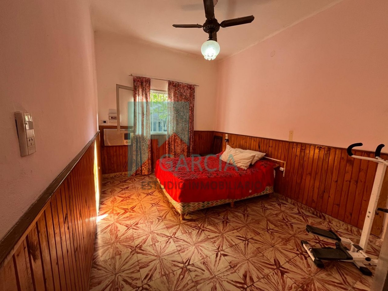 VENDO CASA EN CHACABUCO CASI PERON