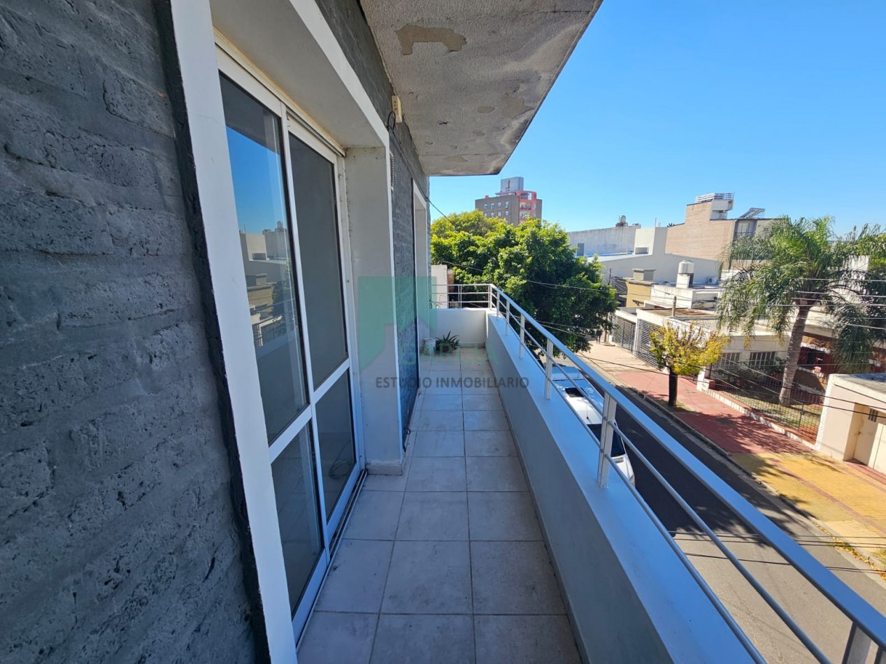 SE VENDE DEPARTAMENTO ZONA SHOPING DEL PARANA