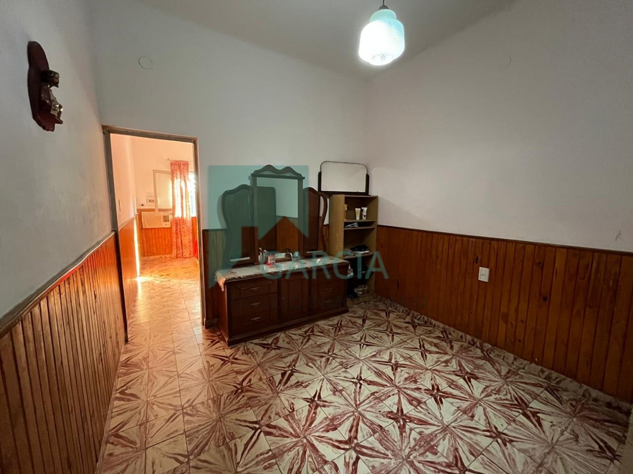 VENDO CASA EN CHACABUCO CASI PERON