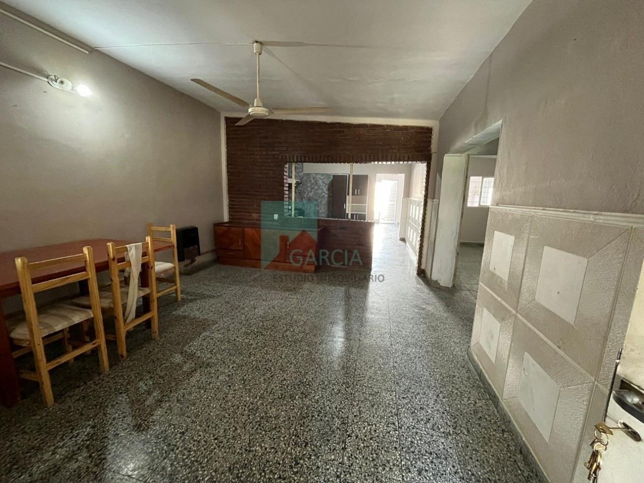 Alquilo casa amoblada sobre Garrigo casi Miguel