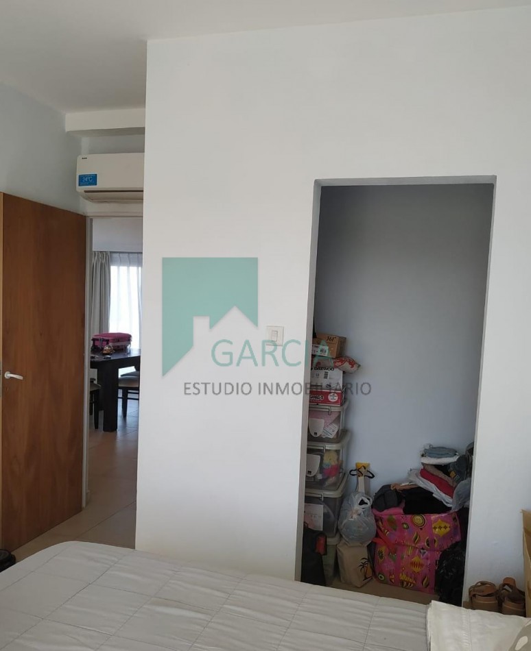 VENDO CASA 1 DORMITORIO ZONA LA PICADA