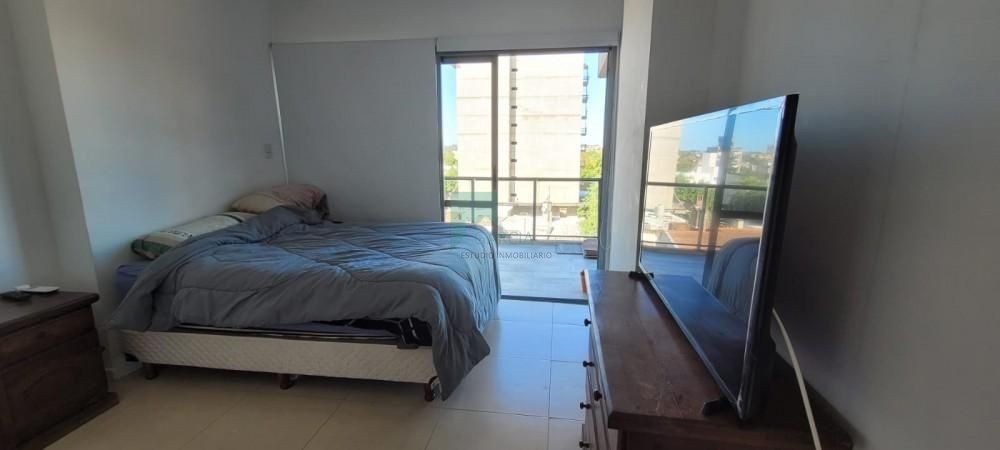 En venta departamento tres dormitorios, tres baños, zona parque !