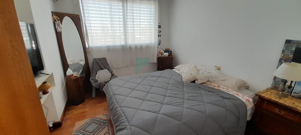 En venta semipiso zona parque !