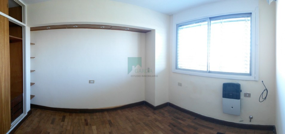 En venta semipiso zona parque !