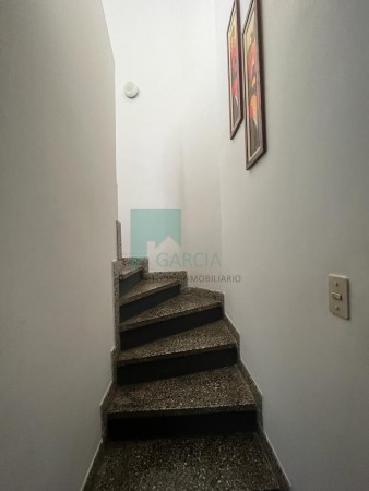 SE VENDE DUPLEX ZONA PARQUE URQUIZA CON COCHERA