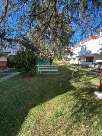 SE VENDE DUPLEX ZONA PARQUE URQUIZA CON COCHERA