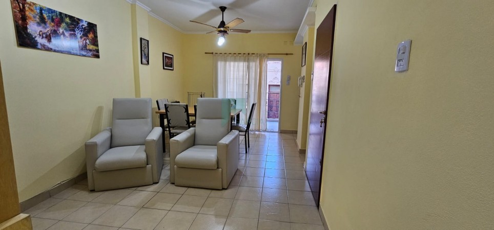 Vendo Departamento 2 dorm. zona centro 