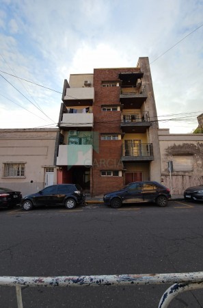 Vendo Departamento 2 dorm. zona centro 