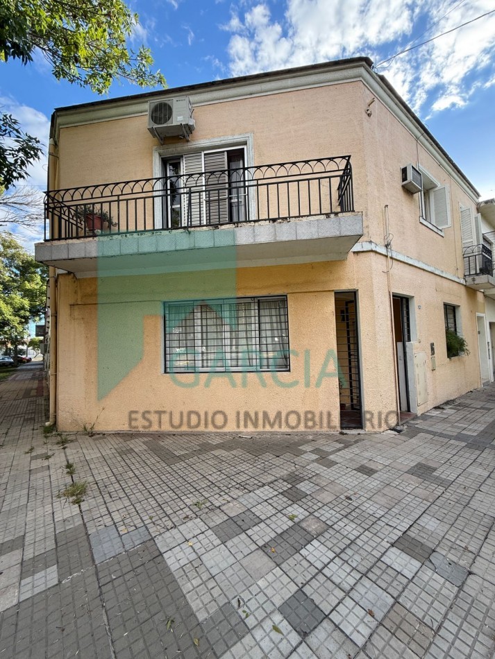 VENDO CASA EN PH EN PLANTA BAJA ZONA MAIPU E IRIGOYEN 