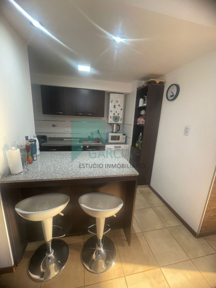 Se vende departamento de un dormitorio zona centro