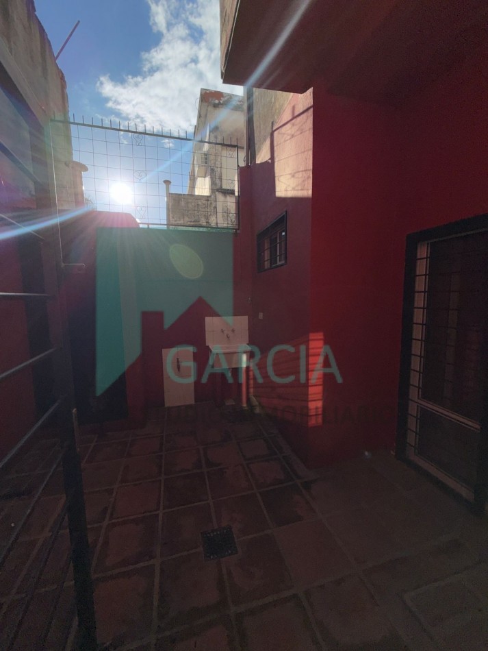 VENDO CASA EN PH EN PLANTA BAJA ZONA MAIPU E IRIGOYEN 