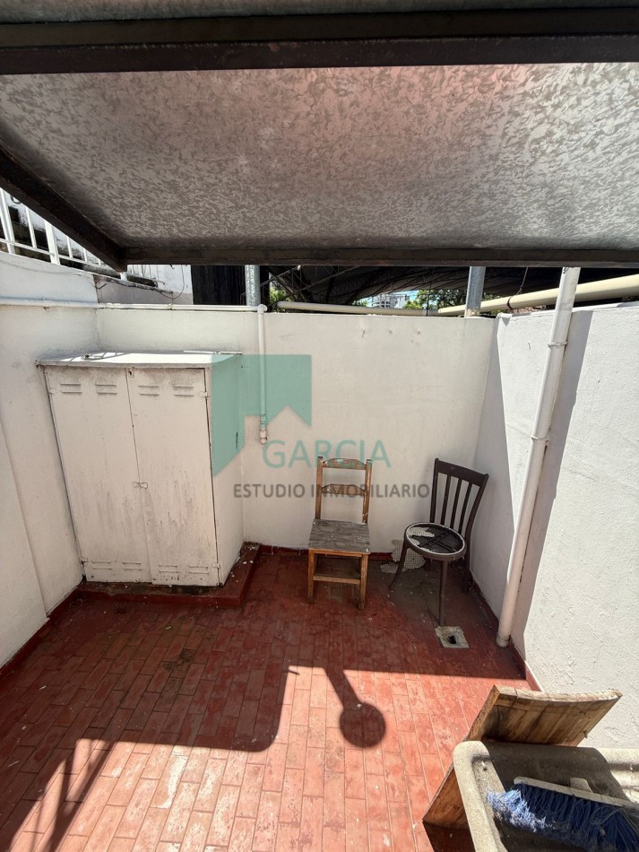Alquilo Dpto 2 dorm 1er piso con Patio zona Centro!