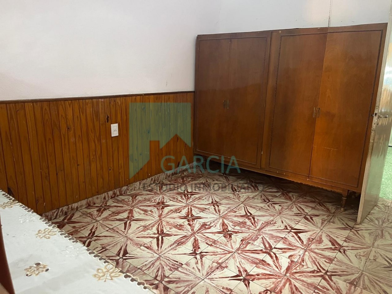 VENDO CASA EN CHACABUCO CASI PERON
