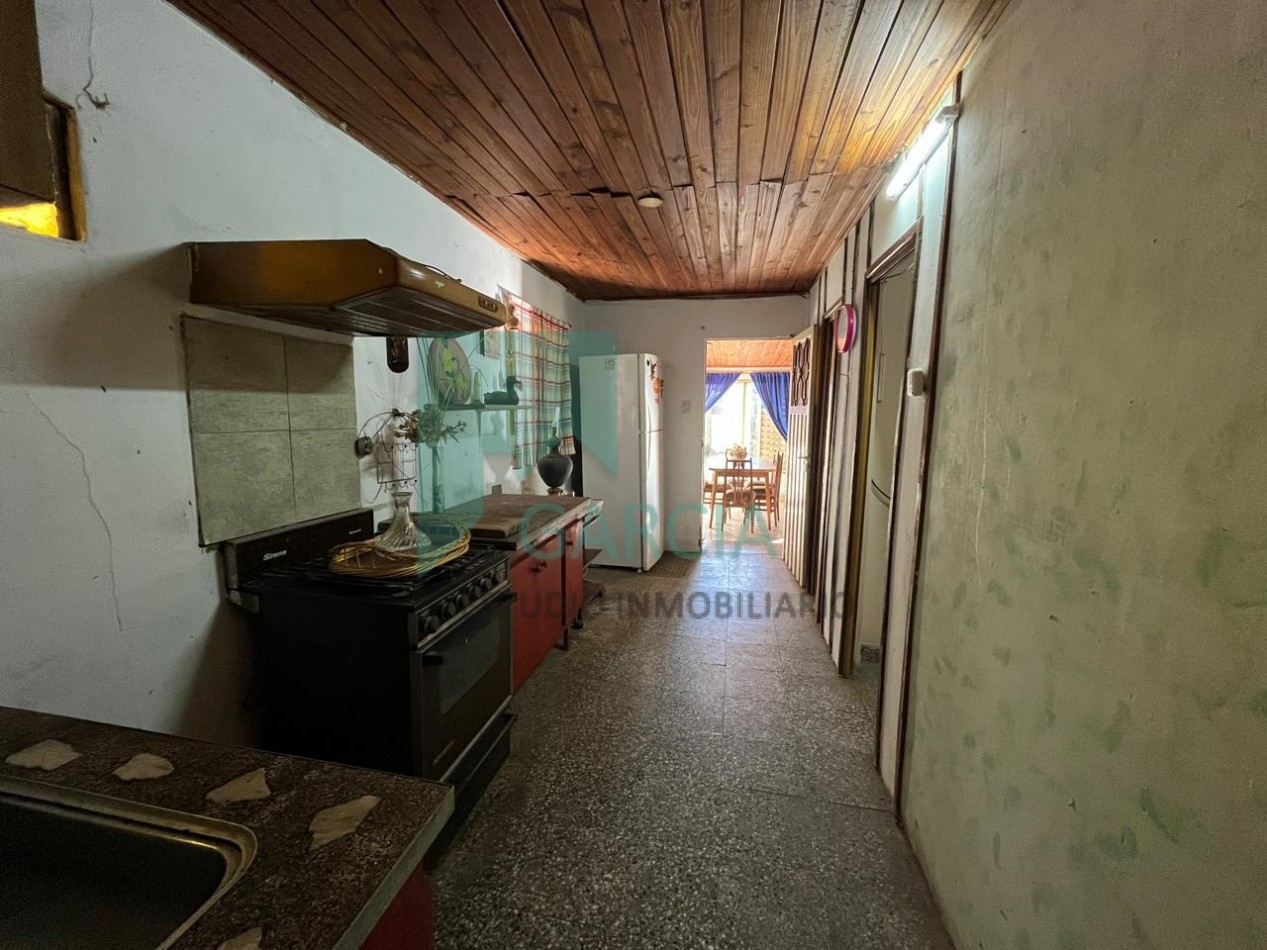 VENDO CASA EN CHACABUCO CASI PERON