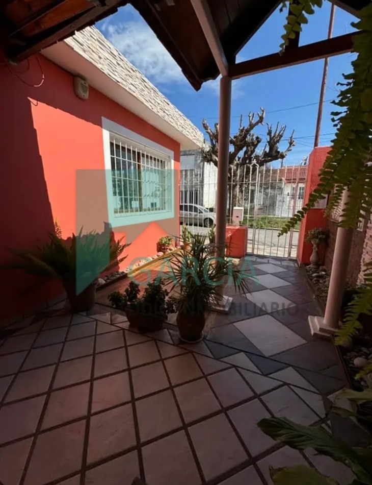 Vendo casa 3 dorm. zona Sur