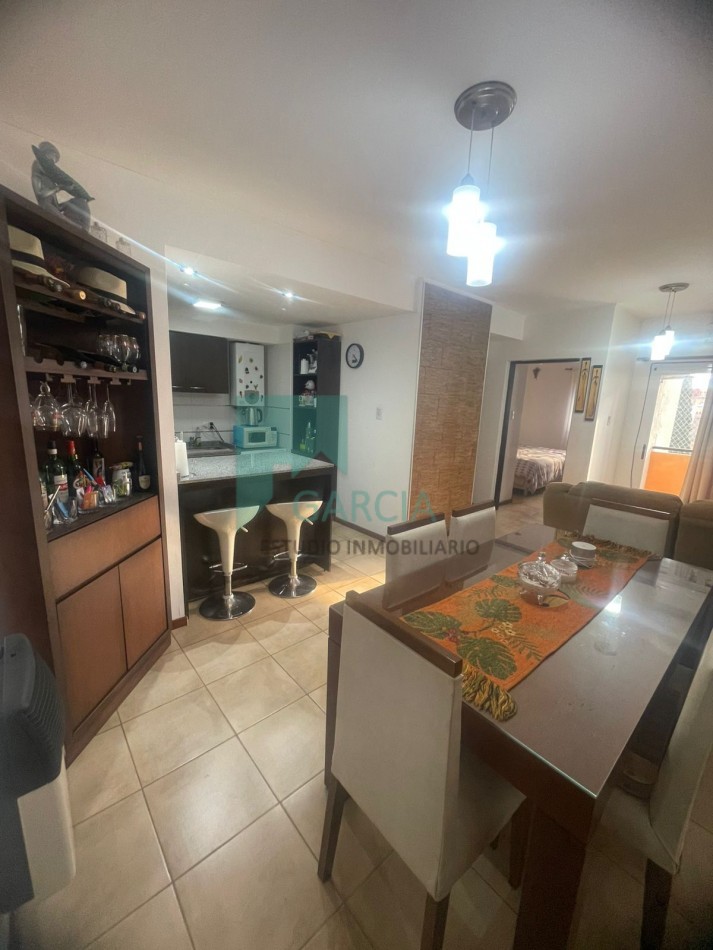 Se vende departamento de un dormitorio zona centro