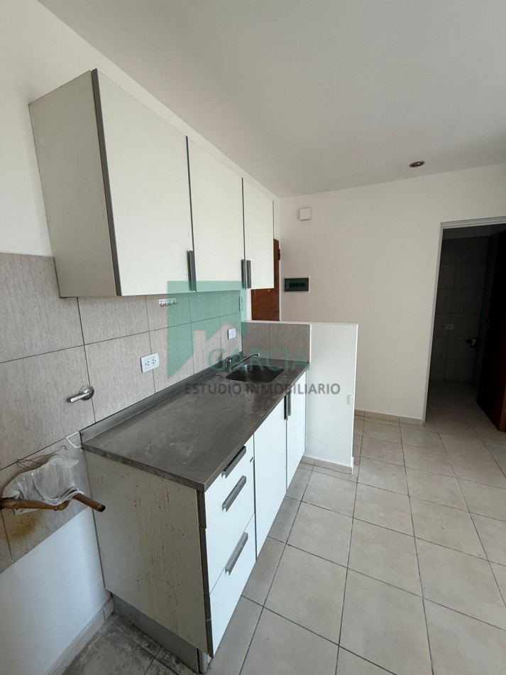 En venta departamento de un dormitorio , excelente vista , balcon corrido !