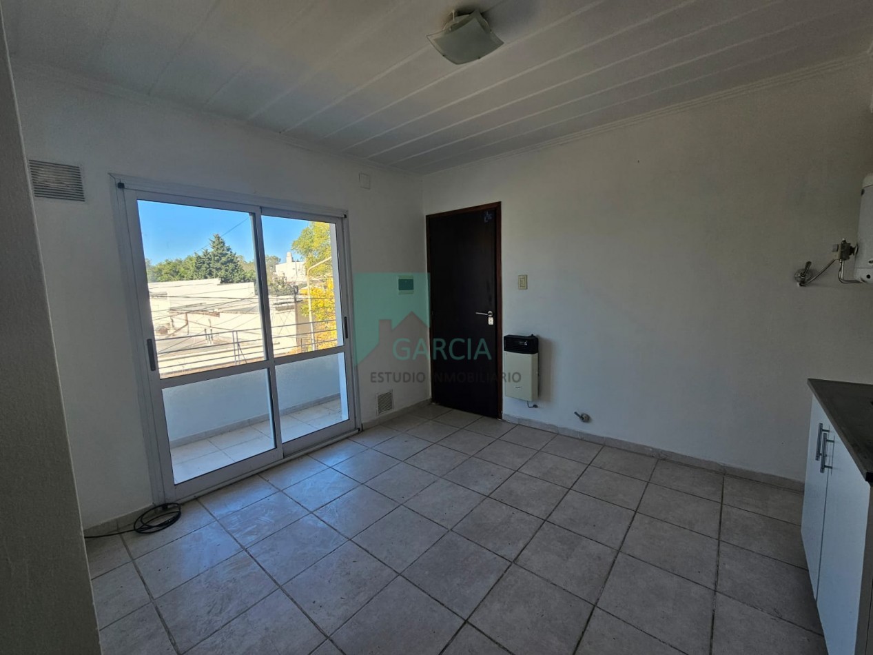 SE VENDE DEPARTAMENTO ZONA SHOPING DEL PARANA
