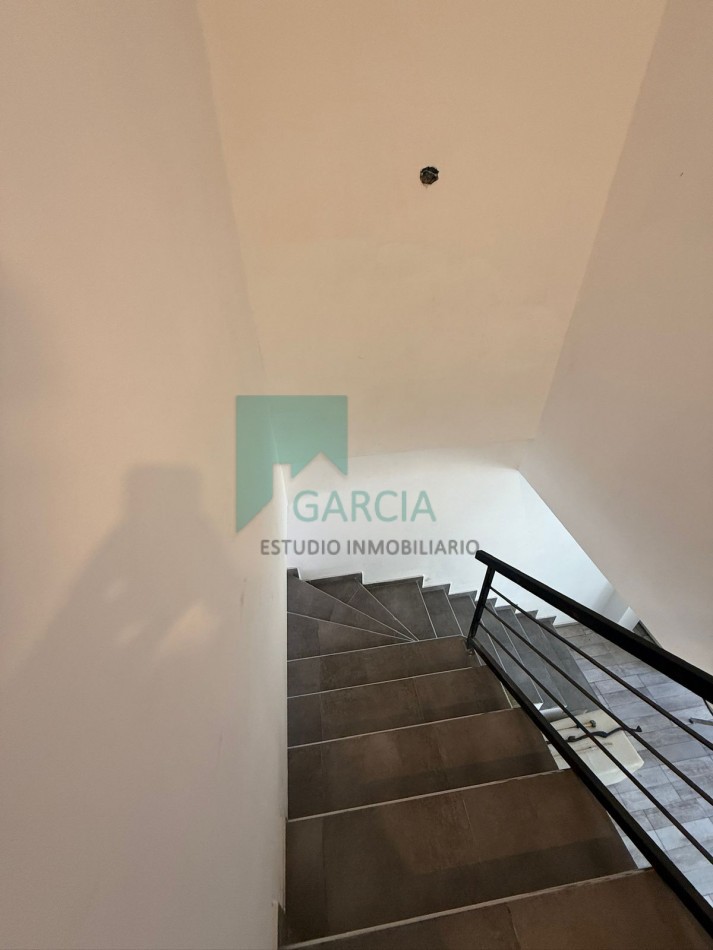 Se vende duplex zona Paracao